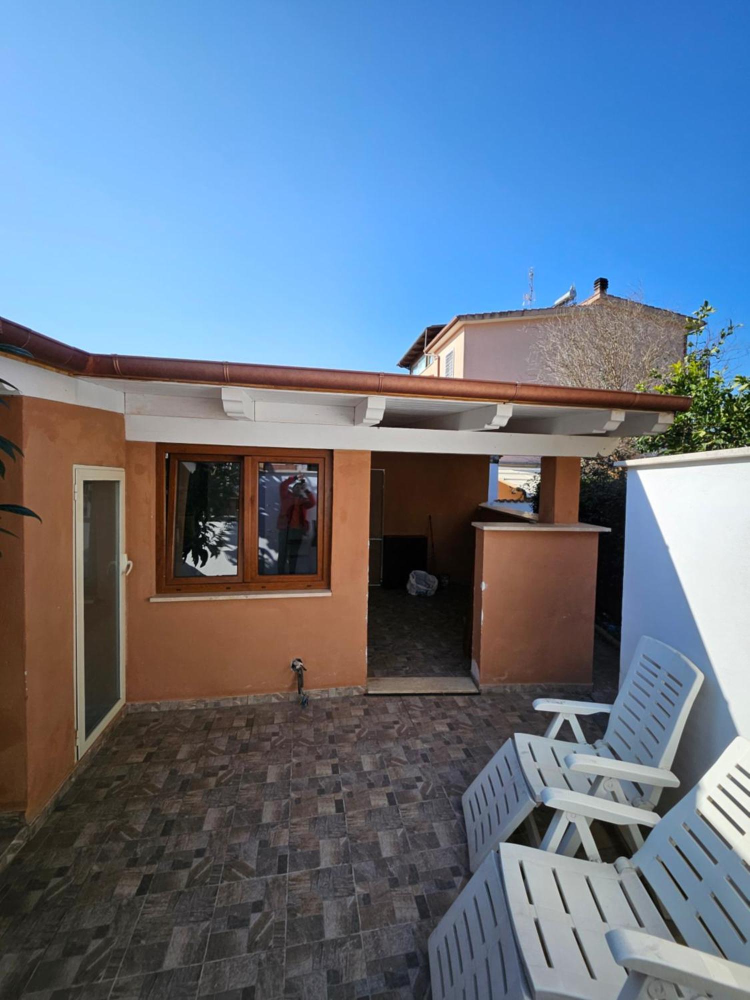 Casa Vacanze Dragona 15 Min Fco 10 Min Ostia Acilia Kamer foto